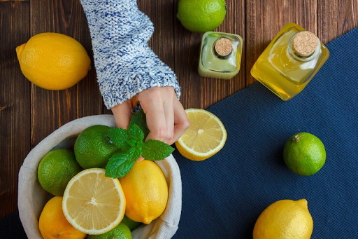 How Lemon Benefits Skin & The Ways To Use It?