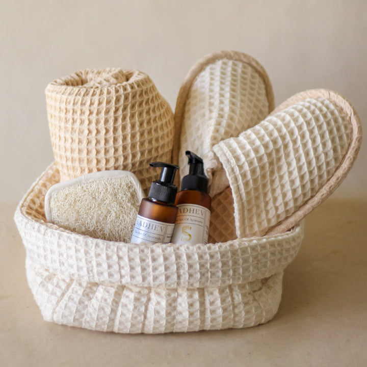 Soak & Soothe - The Shower Hamper