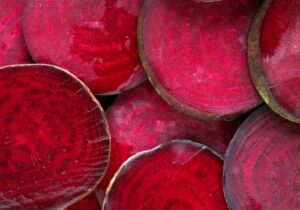 use beetroot for lip care